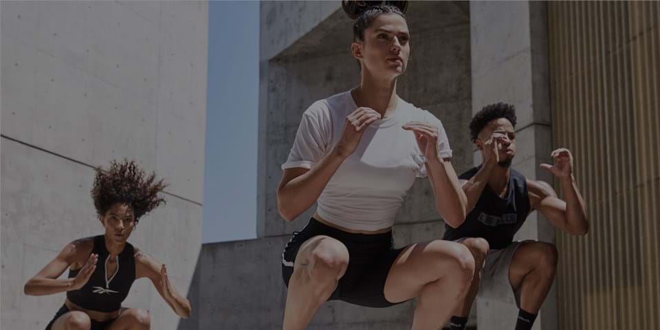 5 VORTEILE VON TUCK JUMPS