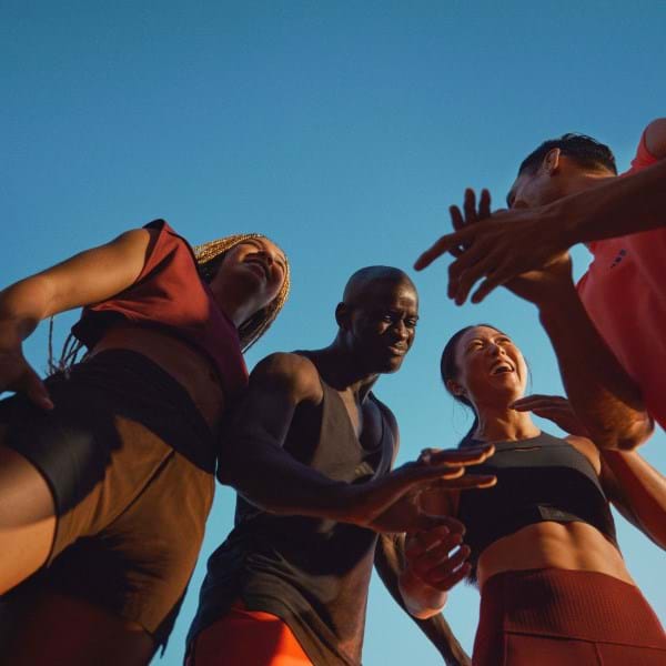 Social identity in group fitness