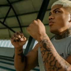 BODYCOMBAT benefits_240x240-darkened.jpg