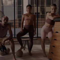 2025 trends 240x240-darkened.jpg