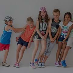 school-kids-playing-on-wall-thumbnail.jpg