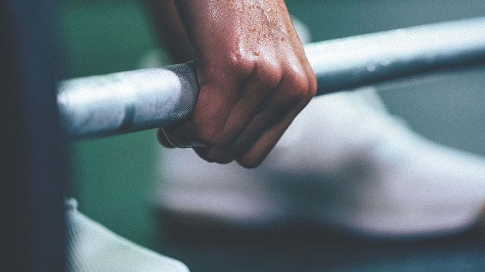 How lifting heavy weight can cause serious neck injuries Les Mills